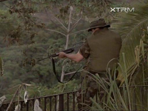 Кадр из фильма Наёмник 2 / Mercenary II: Thick & Thin (1999)