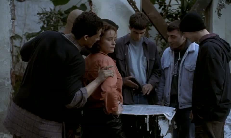 Кадр из фильма Истина в вине / Adieu, plancher des vaches! (1999)