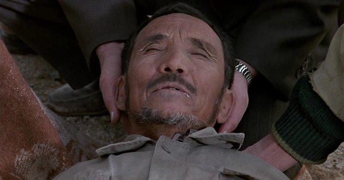 Кадр из фильма Дождь / Baran (2001)