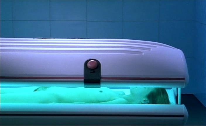 Кадр из фильма Плавающие острова / Îles flottantes (2001)