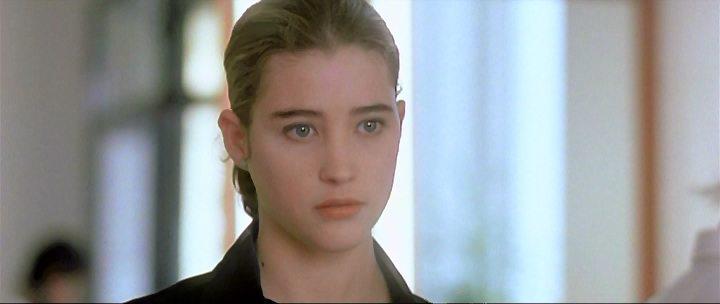 Кадр из фильма Только не скандал / Pas de scandale (1999)