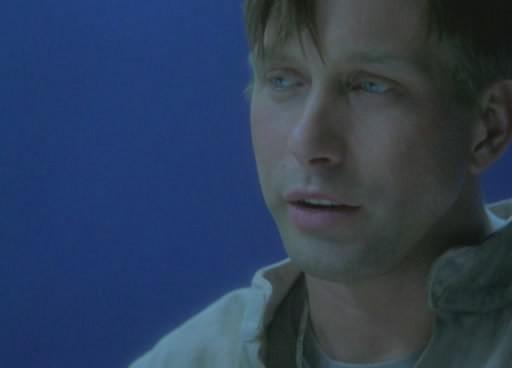 Кадр из фильма Обмен телами / Xchange (2001)