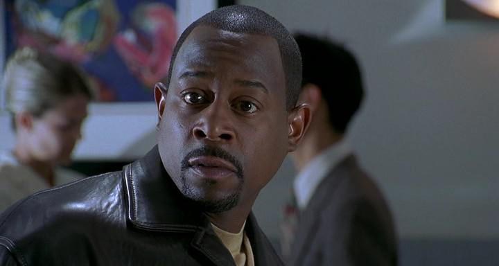 Кадр из фильма Бриллиантовый полицейский / Blue Streak (1999)