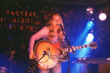Кадр из фильма Бар "Гадкий койот" / Coyote Ugly (2001)