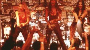 Кадры из фильма Бар "Гадкий койот" / Coyote Ugly (2001)