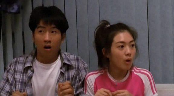 Кадр из фильма Атакуй заправки! / Juyuso seubgyuksageun (1999)