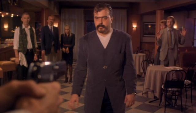 Кадр из фильма Колеса / In the Red (1999)