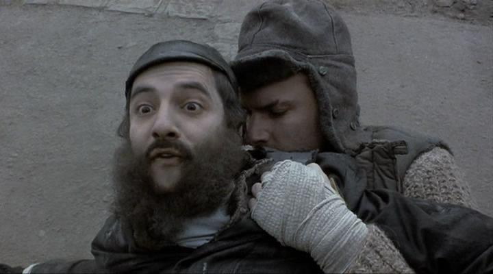 Кадр из фильма Яков лжец / Jakob the Liar (1999)