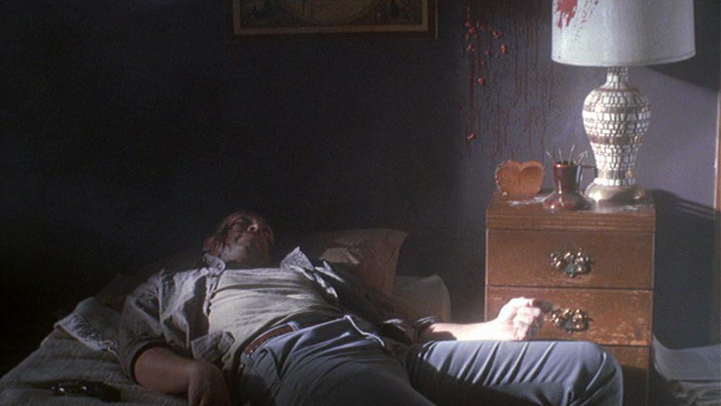 Кадр из фильма Зло / Absence of the Good (1999)