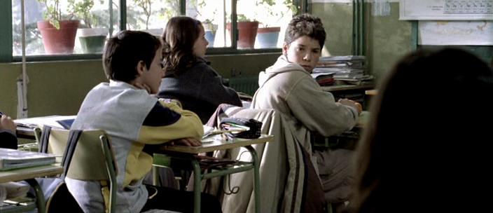 Кадр из фильма Шарик / El Bola (2000)