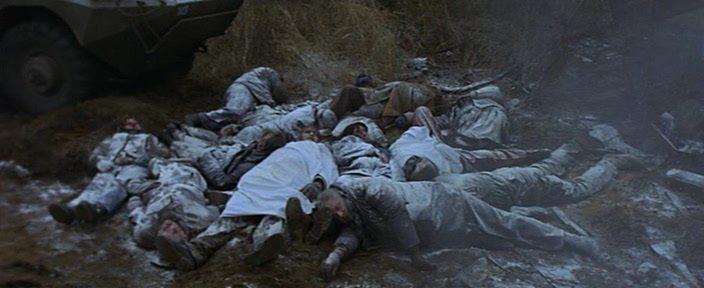 Кадр из фильма Спасти Хэррисона / Harrison's Flowers (2000)