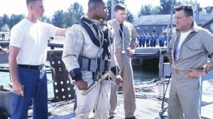 Кадры из фильма Военный ныряльщик / Men of Honor (2000)