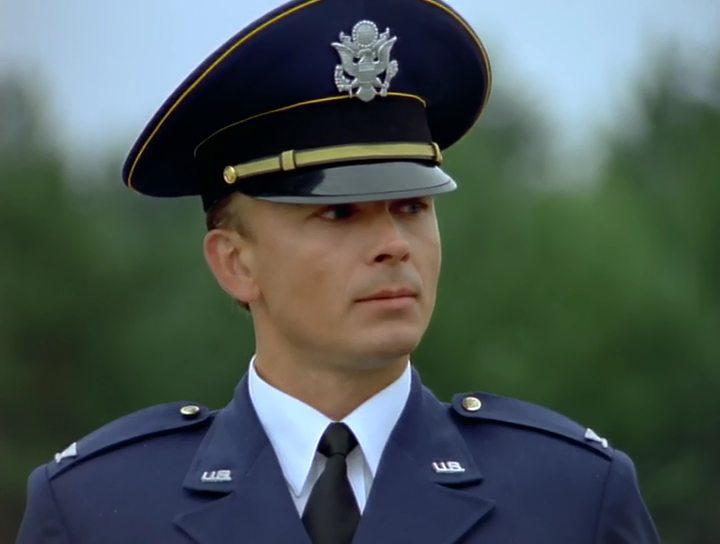 Кадр из фильма Армия спасения (2000)