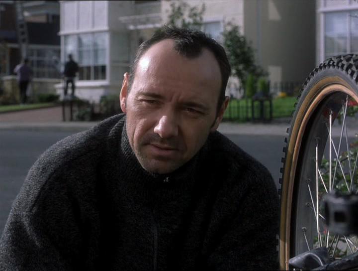 Кадр из фильма Обыкновенный преступник / Ordinary Decent Criminal (2000)
