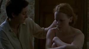 Кадры из фильма Девушки не умеют плавать / Les filles ne savent pas nager (2000)