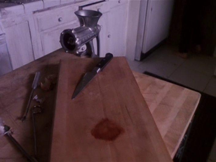 Кадр из фильма Кошмары / Housebound (2000)