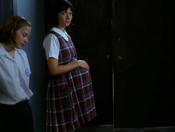 Кадр из фильма Женский монастырь / The Convent (2000)
