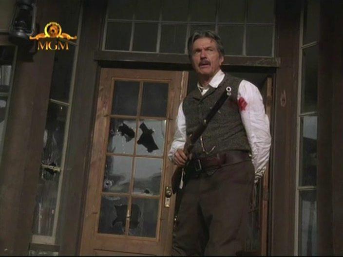 Кадр из фильма Ровно в полдень / High Noon (2000)