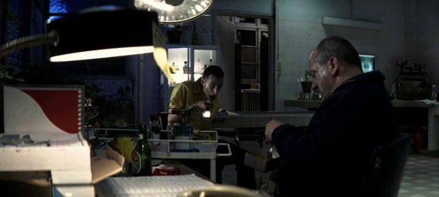 Кадр из фильма Выход / Exit (2000)