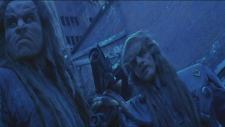 Кадр из фильма Поле битвы Земля / Battlefield Earth: A Saga of the Year 3000 (2000)