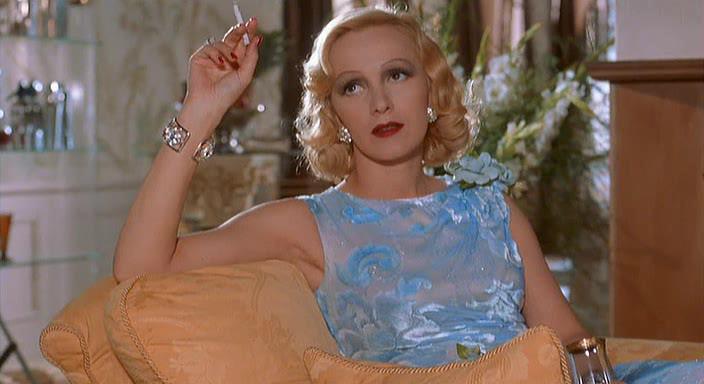 Кадр из фильма Голубой ангел (Марлен) / Marlene (2000)