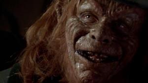 Кадры из фильма Лепрекон 5: Сосед / Leprechaun in the Hood (2000)