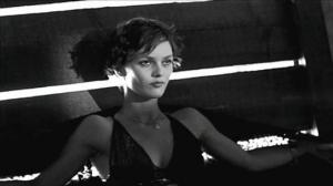 Кадры из фильма Девушка на мосту / La fille sur le pont (2000)