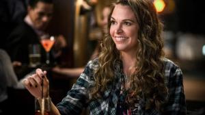Кадры из фильма Юная / Younger (2015)