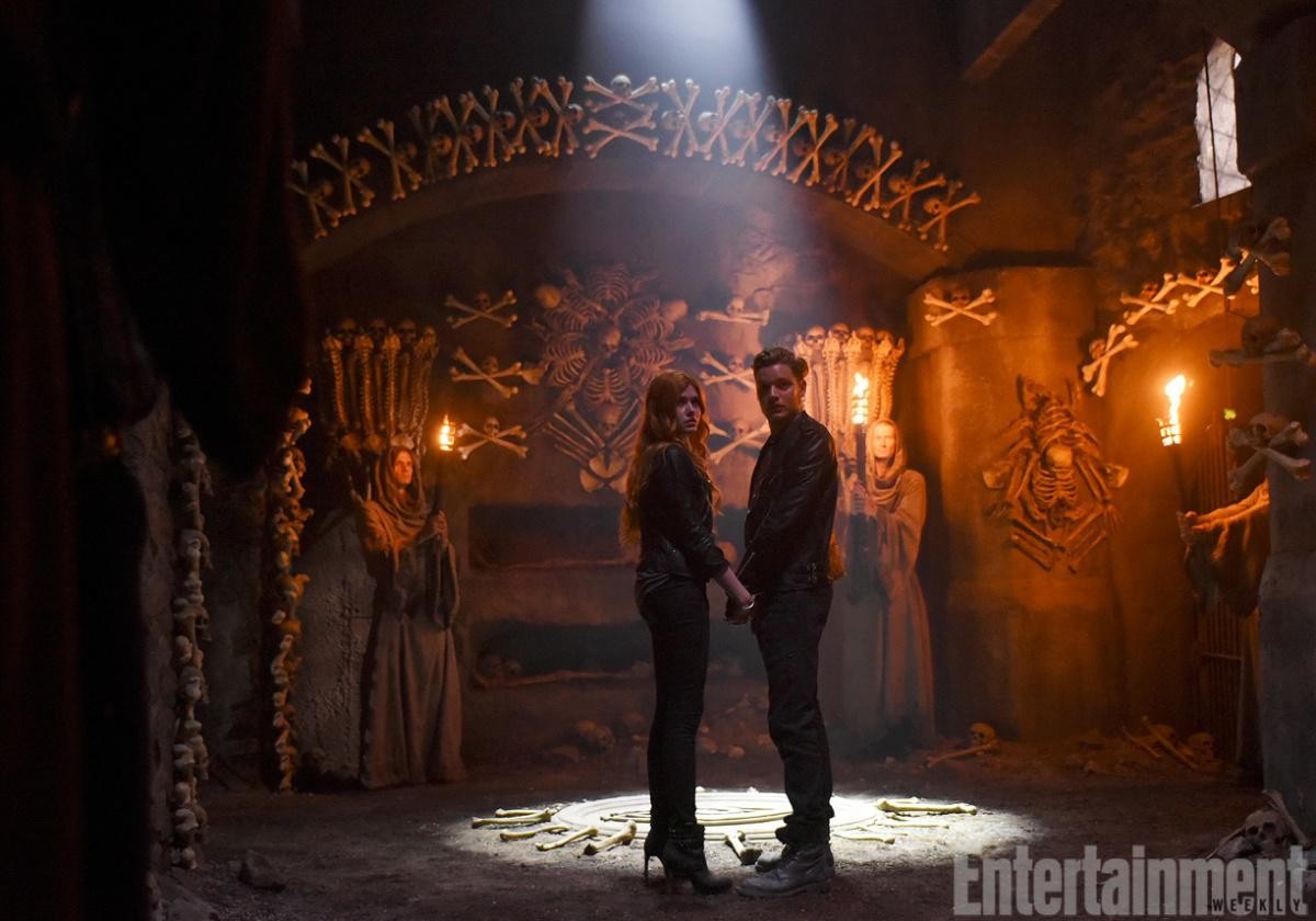 Кадр из фильма Сумеречные охотники / Shadowhunters (2016)