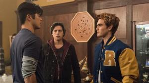 Кадры из фильма Ривердэйл / Riverdale (2017)