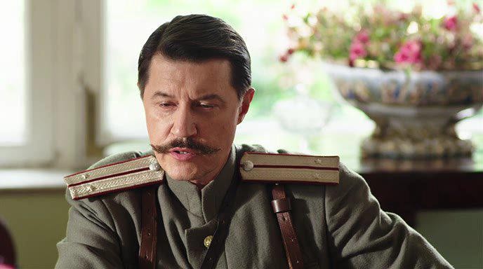 Кадр из фильма Красные горы (2013)