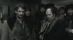 Кадры из фильма Идиот / 16+ (2003)