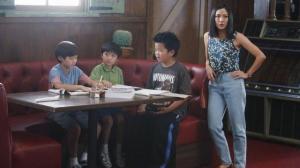 Кадры из фильма Трудности ассимиляции / Fresh Off the Boat (2015)