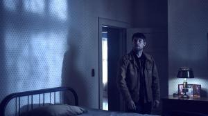 Кадры из фильма Изгой / Outcast (2016)