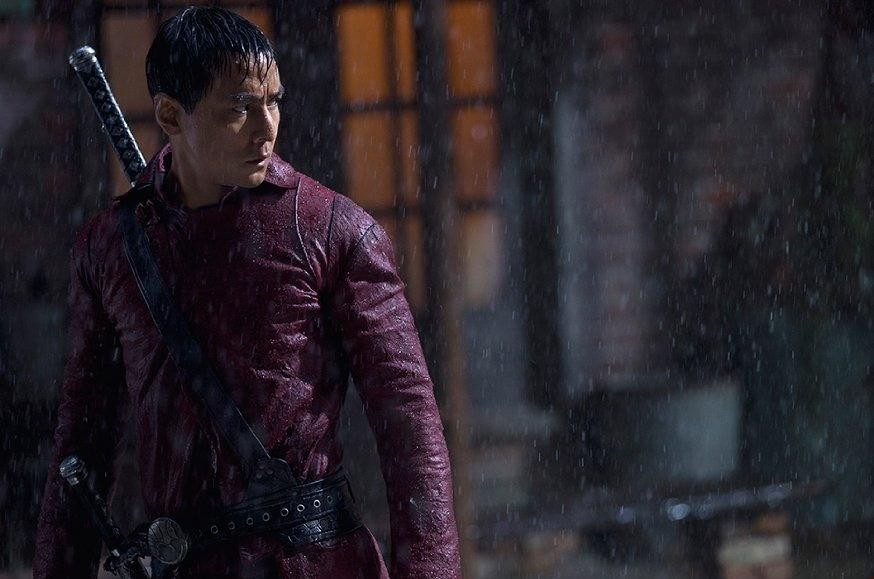 Кадр из фильма В пустыне смерти / Into the Badlands (2015)