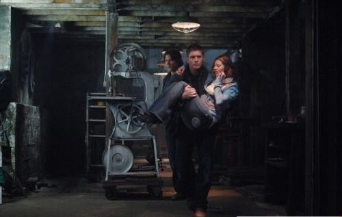 Кадр из фильма Сверхъестественное / Supernatural (2005)