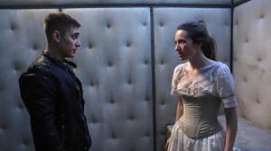 Кадры из фильма Однажды в стране чудес / Once Upon a Time in Wonderland (2013)