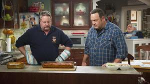 Кадры из фильма Кевин подождет / Kevin Can Wait (2016)