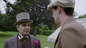 Кадры из фильма Упадок и разрушение / Decline and Fall (2017)