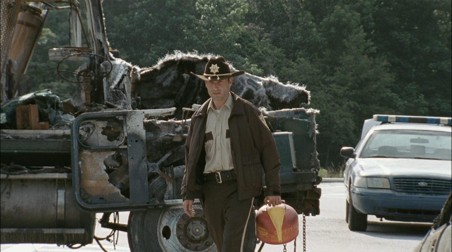 Кадр из фильма Ходячие мертвецы / The Walking Dead (2010)