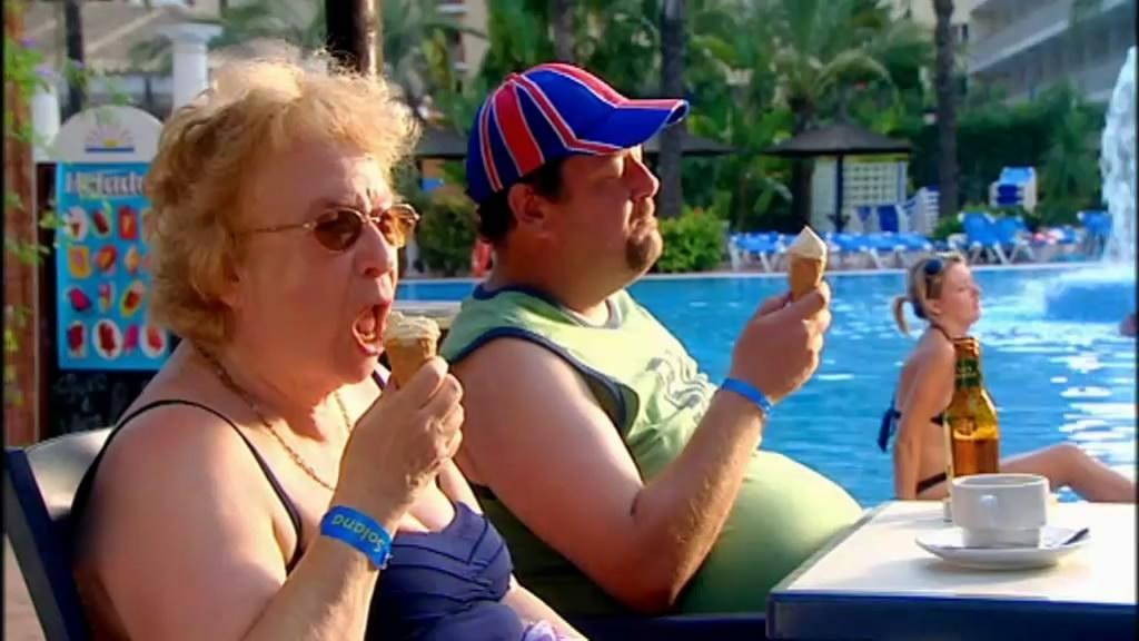 Кадр из фильма Всё включено / Benidorm (2007)