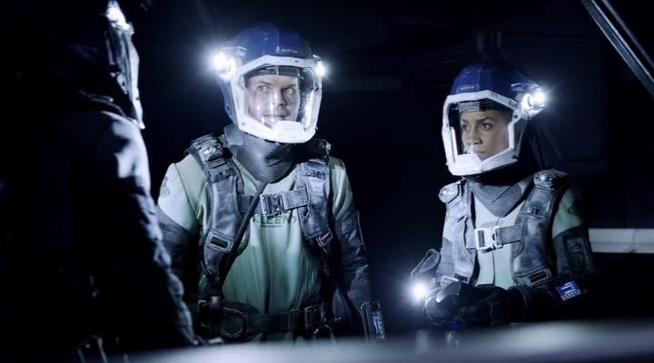 Кадр из фильма Пространство / The Expanse (2015)