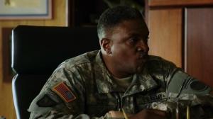 Кадры из фильма Завербован / Enlisted (2014)