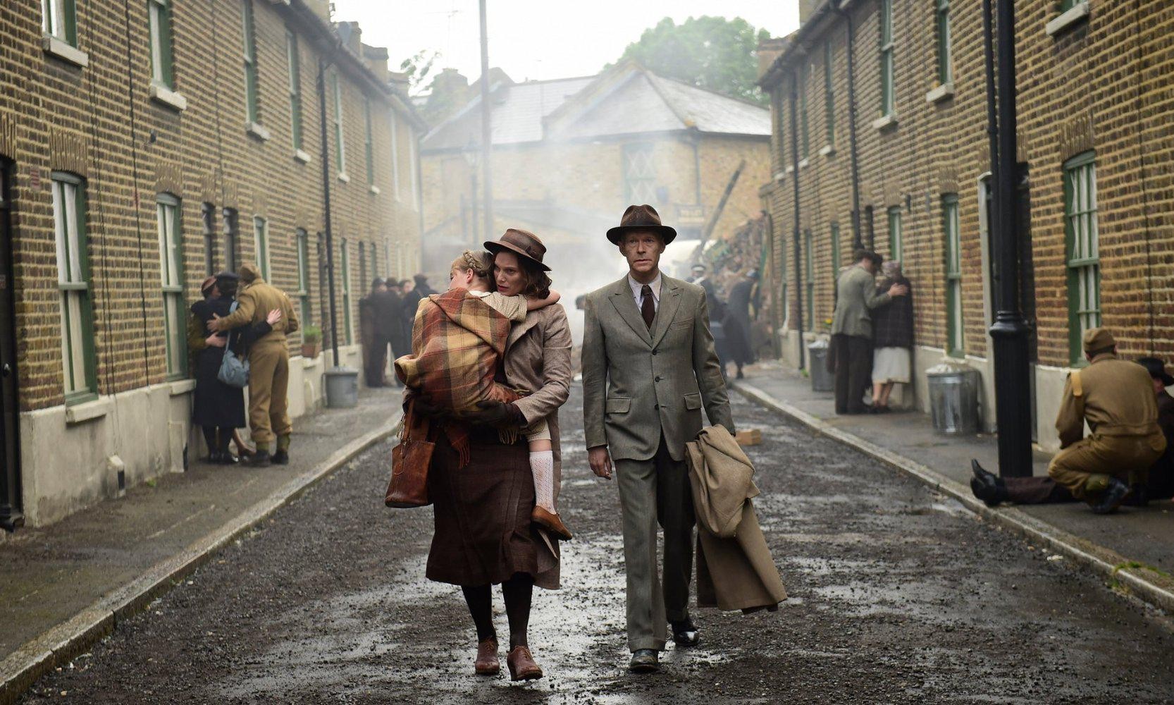 Кадр из фильма Алкион / The Halcyon (2017)