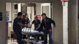 Кадры из фильма Реанимация / Code Black (2015)