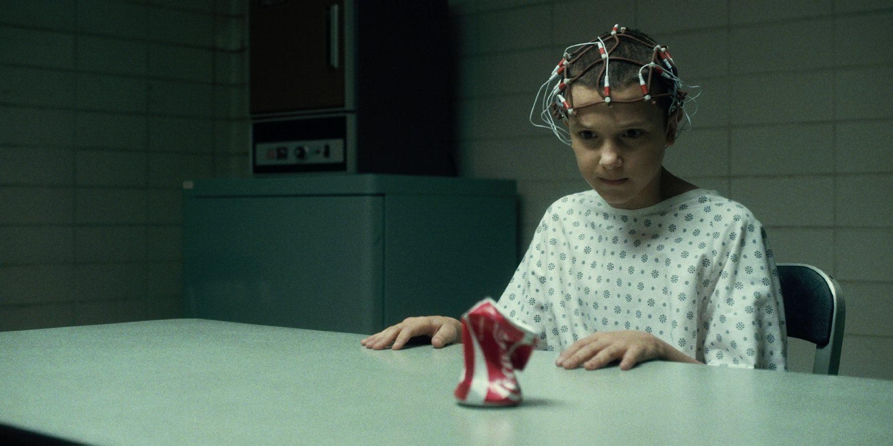 Кадр из фильма Очень странные дела / Stranger Things (2016)