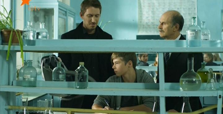 Кадр из фильма Нюхач (2013)