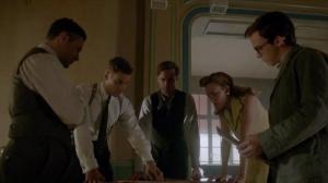 Кадры из фильма Лагерь Х / X Company (2015)