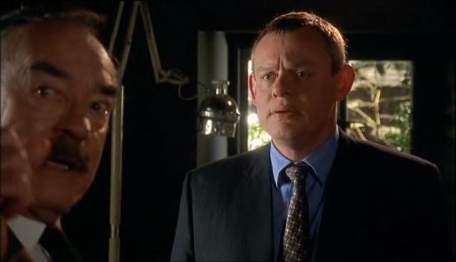 Кадр из фильма Доктор Мартин / Doc Martin (2004)