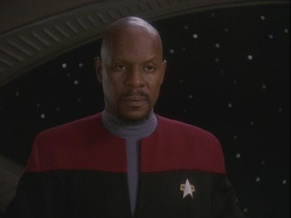 Кадр из фильма Звездный путь: Дальний космос 9 / Star Trek: Deep Space Nine (1993)